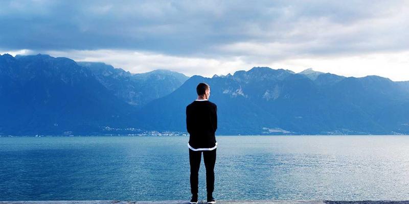 安全开发生命周期：将安全左移融入DevSecOps的实践方法与认证服务